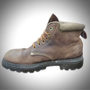 Roots Tuff Brown Leather Vintage Waterproof Boots Size 7 NWOT Brown